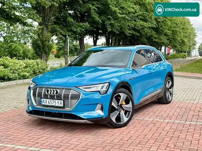 Audi e-tron 2019, фото з оголошення 2 з 20, VIN WAUZZZGE5KB005038