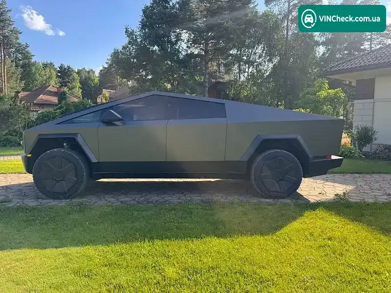 Tesla Cybertruck 2024, фото з оголошення 2 з 20, VIN 7G2CEHED6SA058878