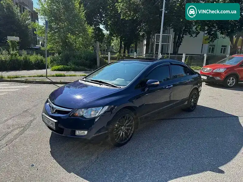 Honda Civic 2008, фото з оголошення 2 з 18, VIN NLAFD76708W060816