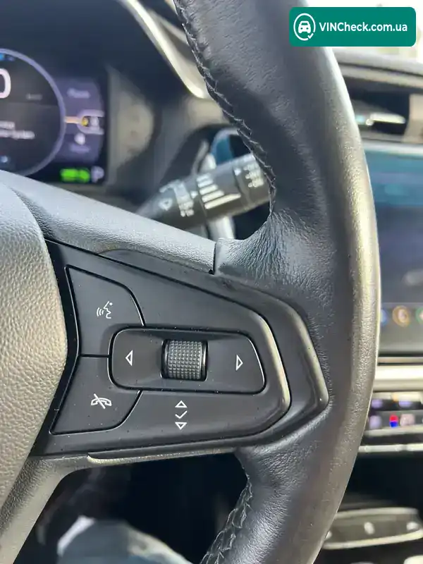 Chevrolet Bolt EV 2021, фото з оголошення 2 з 21, VIN 1G1FW6S09N4118260