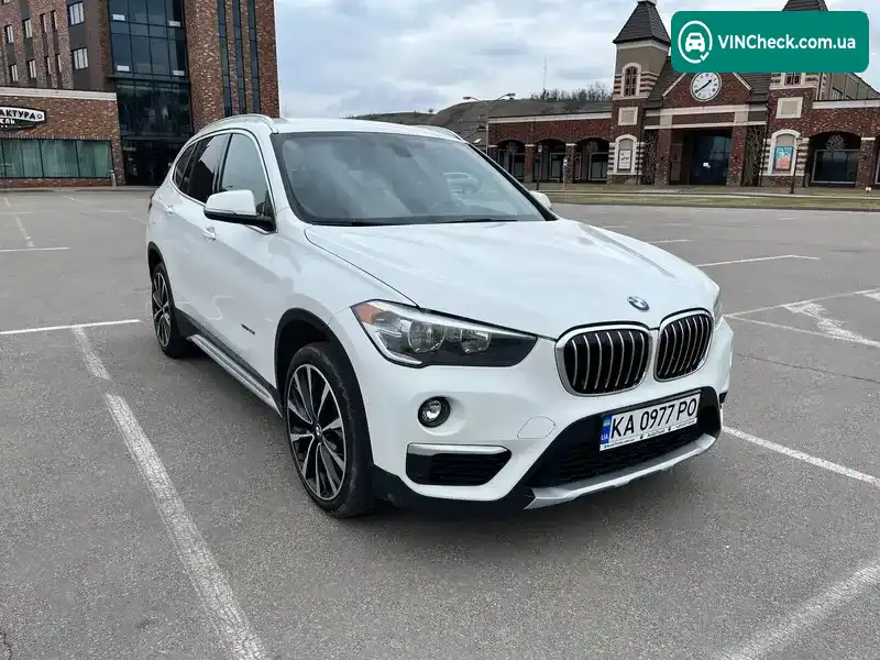 BMW X1 2018, фото з оголошення 2 з 17, VIN WBXHU7C33J5H45745