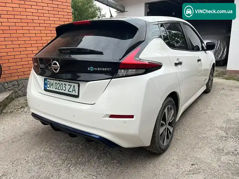 Nissan Leaf 2018, фото з оголошення 2 з 7, VIN SJNFAAZE1U0040515