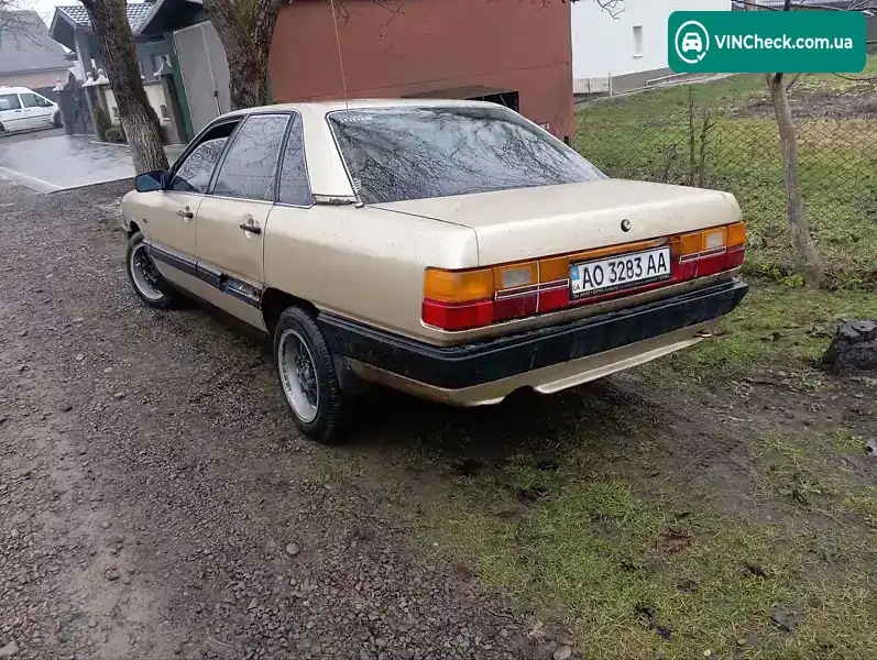 Audi 100 1983, фото з оголошення 2 з 6, VIN WAVZZZ44ZDA095482
