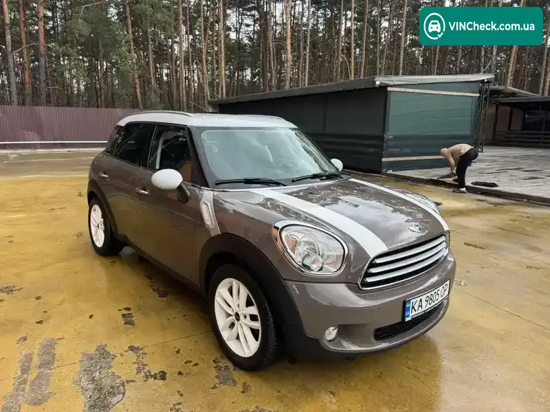 MINI Countryman 2011, фото з оголошення 2 з 21, VIN WMWZB31000WL07406