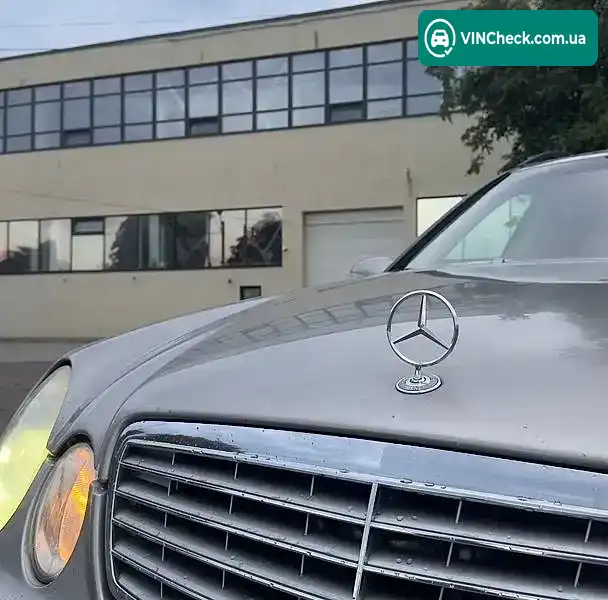 Mercedes-Benz E-Class 2004, фото з оголошення 2 з 20, VIN WDB2112231A685737