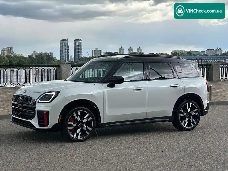 MINI Countryman 2024, фото з оголошення 2 з 20, VIN WMZ33GA01S7P65045