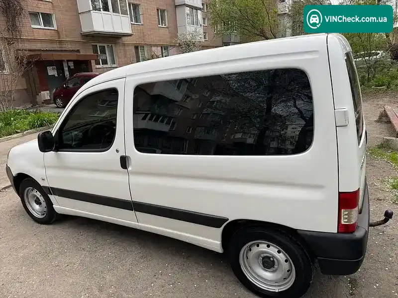 Peugeot Partner 2010, фото з оголошення 2 з 14, VIN VF3GBKFWCAX519030