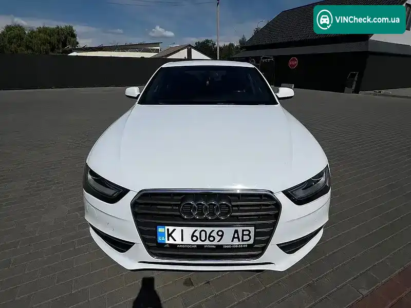 Audi A4 2014, фото з оголошення 2 з 20, VIN WAUACCFL3FN000209