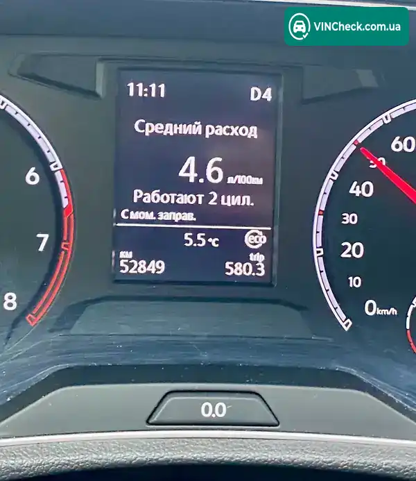 Volkswagen T-Roc 2019, фото з оголошення 2 з 21, VIN WVGZZZA1ZLV044571