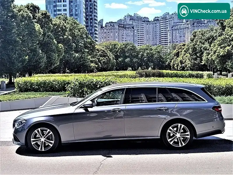 Mercedes-Benz E-Class 2020, фото з оголошення 2 з 20, VIN W1K2132041A878110
