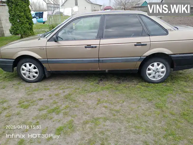 Volkswagen Passat 1989, фото з оголошення 2 з 10, VIN WVWZZZ31ZKE088750