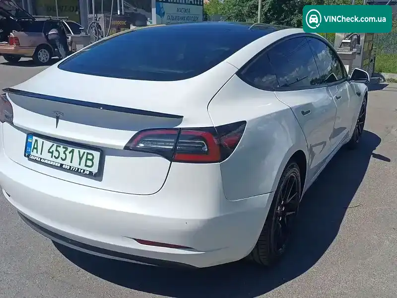 Tesla Model 3 2022, фото з оголошення 2 з 16, VIN 5YJ3E1EA8PF385700