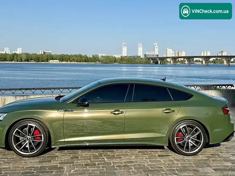 Audi A5 2022, фото з оголошення 2 з 21, VIN WAUZZZF53NA022979