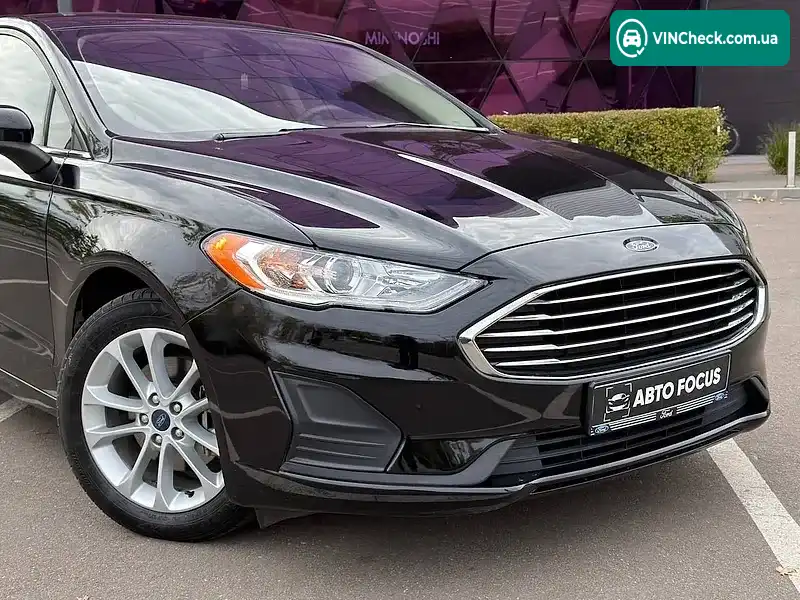 Ford Fusion 2020, фото з оголошення 2 з 20, VIN 3FA6P0LU4LR215248