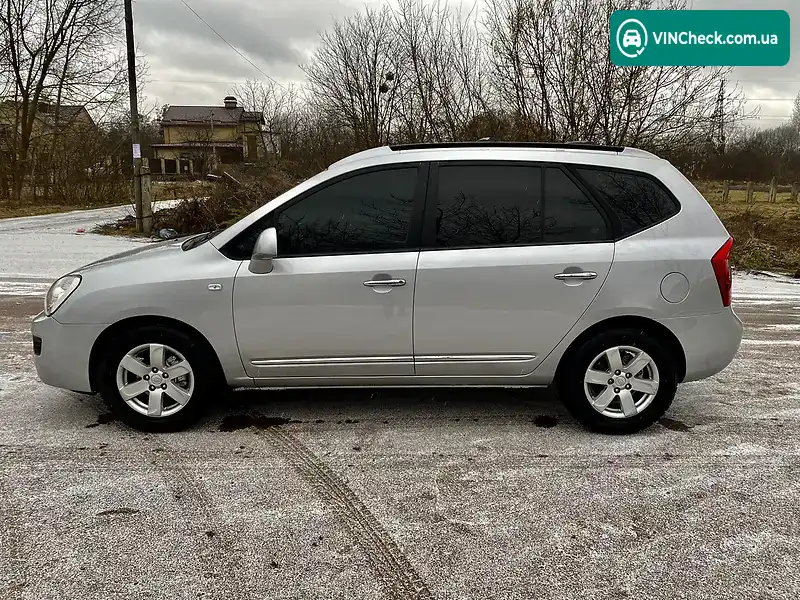 Kia Carens 2007, фото з оголошення 2 з 20, VIN KNEFG52428K082795