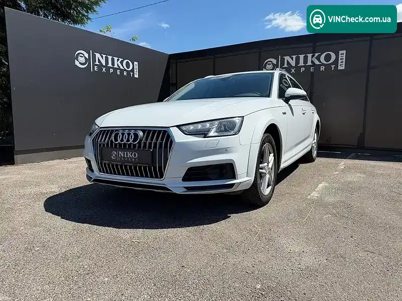 Audi A4 2018, фото з оголошення 2 з 20, VIN WAUZZZF49JA137569