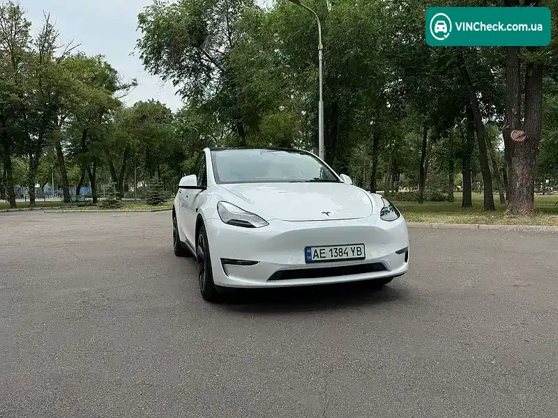 Tesla Model Y 2021, фото з оголошення 2 з 20, VIN 5YJYGAEE8MF230692
