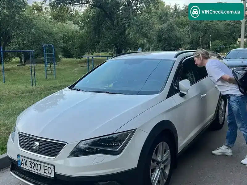 SEAT Leon 2016, фото з оголошення 2 з 8, VIN VSSZZZ5FZGR247978