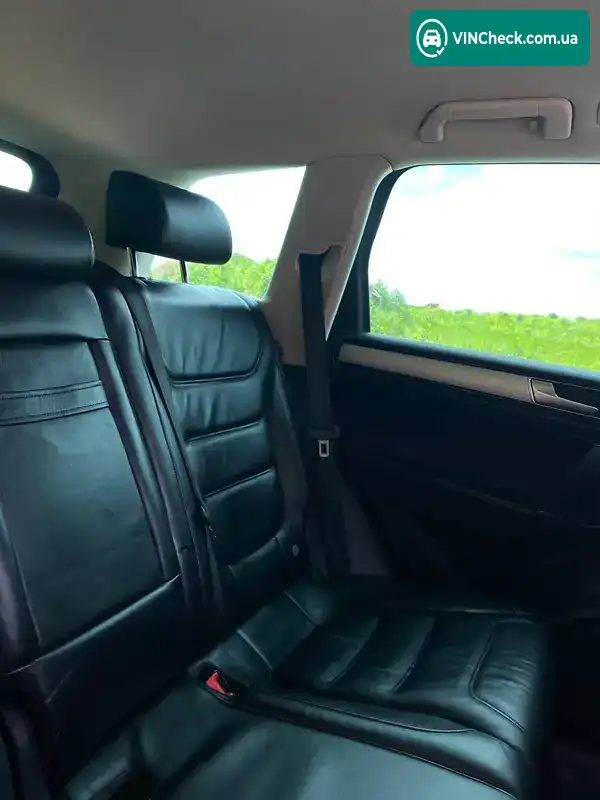 Volkswagen Touareg 2016, фото з оголошення 2 з 20, VIN WVGZZZ7PZGD037488