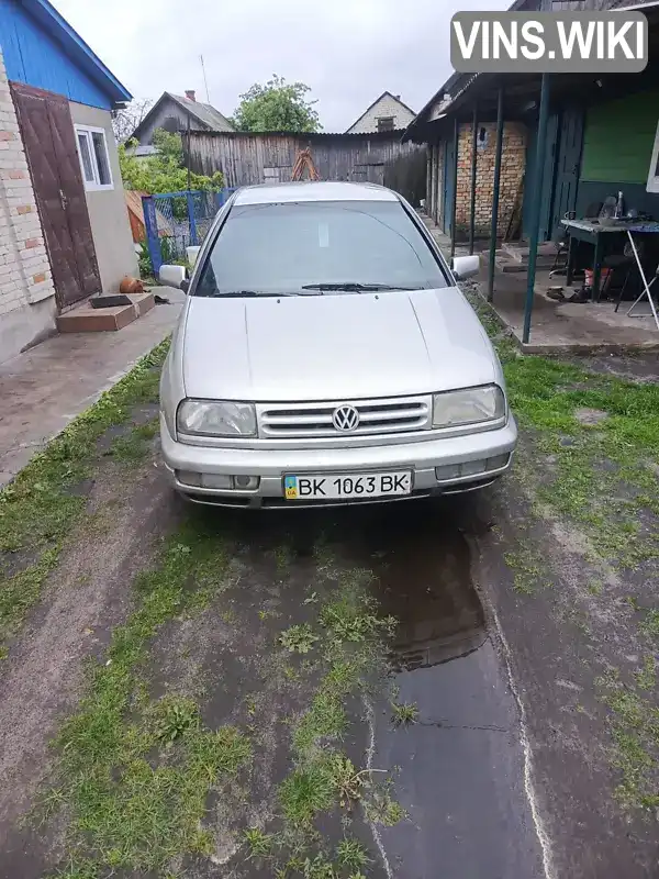 Volkswagen Vento 1997, фото з оголошення 1 з 9, VIN WVWZZZ1HZVW097848