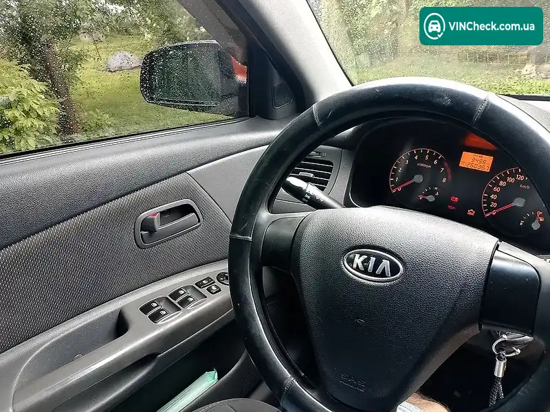 Kia Rio 2007, фото з оголошення 1 з 20, VIN KNEDE241276255206