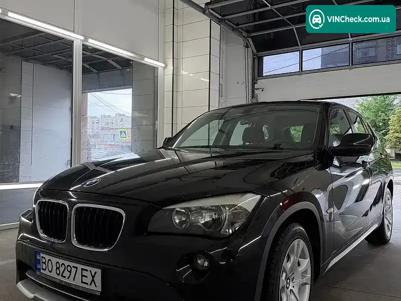 BMW X1 2010, фото з оголошення 1 з 11, VIN WBAVN110X0VN27426