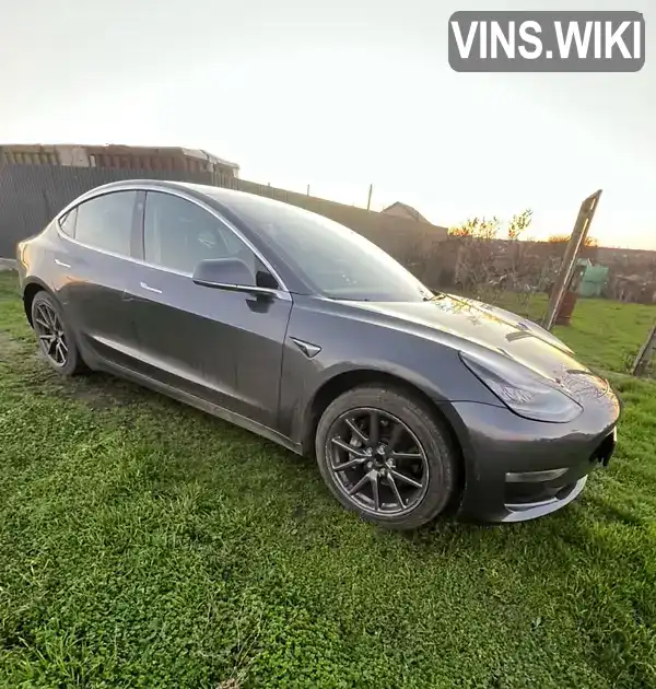 Tesla Model 3 2018, фото з оголошення 2 з 7, VIN 5YJ3E1EA9JF045818
