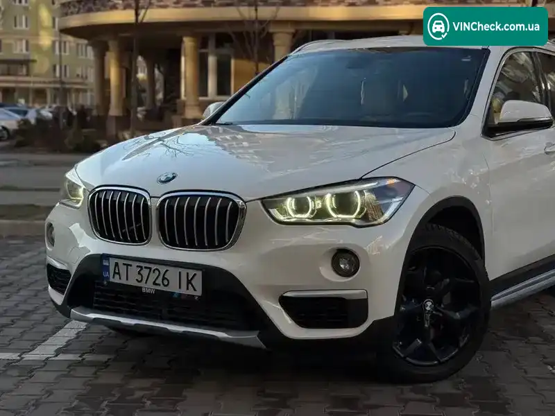 BMW X1 2018, фото з оголошення 1 з 20, VIN WBXHU7C30J5L04877
