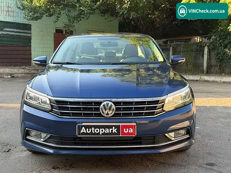 Volkswagen Passat 2016, фото з оголошення 2 з 20, VIN 1VWBS7A3XGC069854