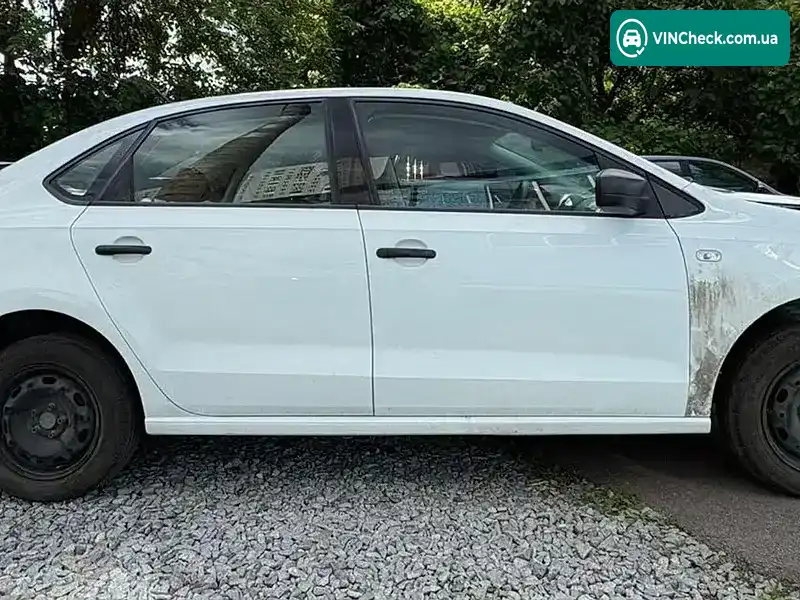 Volkswagen Polo 2017, фото з оголошення 2 з 13, VIN XW8ZZZ61ZHG036713
