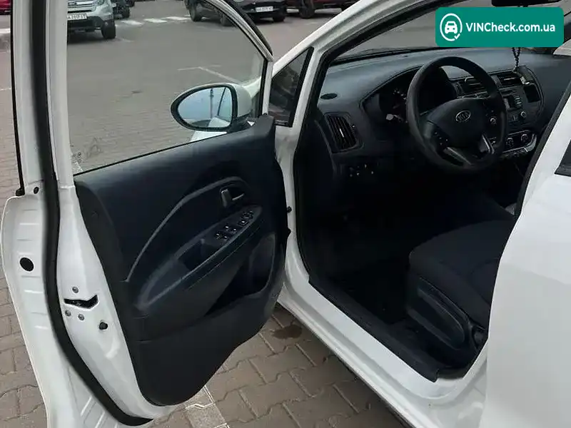 Kia Rio 2011, фото з оголошення 2 з 9, VIN KNADN515AC6740023