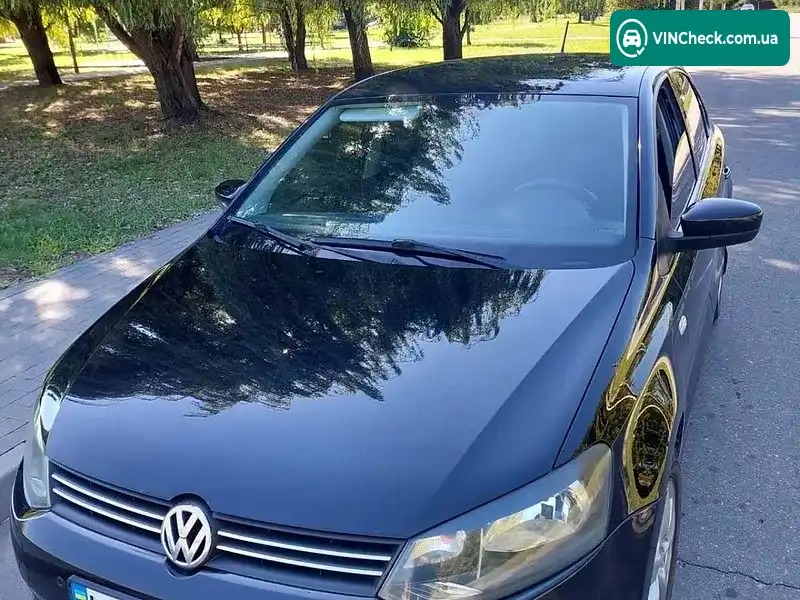 Volkswagen Polo 2013, фото з оголошення 1 з 6, VIN XW8ZZZ61ZDG045444