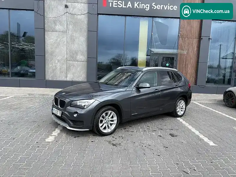BMW X1 2014, фото з оголошення 2 з 21, VIN WBAVY11070VZ67630