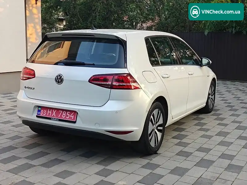 Volkswagen e-Golf 2014, фото з оголошення 2 з 20, VIN WVWZZZAUZFW901482
