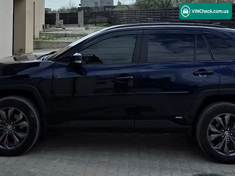 Toyota RAV4 2023, фото з оголошення 2 з 17, VIN 4T3B6RFV8PU109357