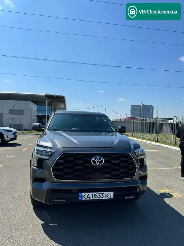 Toyota Sequoia 2022, фото з оголошення 1 з 20, VIN 7SVAAABA6PX004557