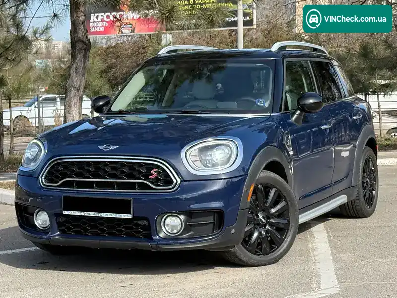 MINI Countryman 2018, фото з оголошення 1 з 20, VIN WMZYT3C32J3E93667