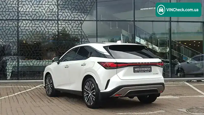 Lexus RX 2024, фото з оголошення 2 з 11, VIN JTJCHBJA702012432