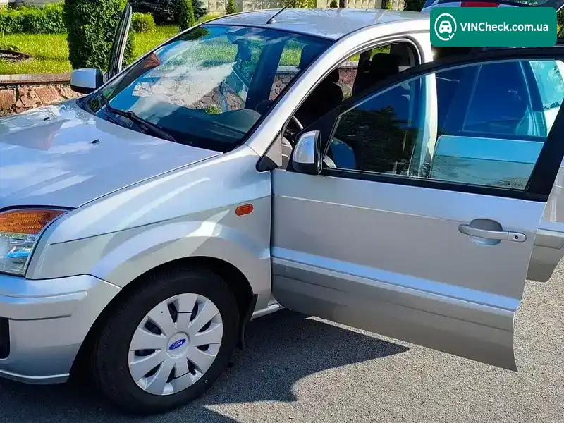 Ford Fusion 2011, фото з оголошення 2 з 11, VIN WF0UXXGAJUBP86656