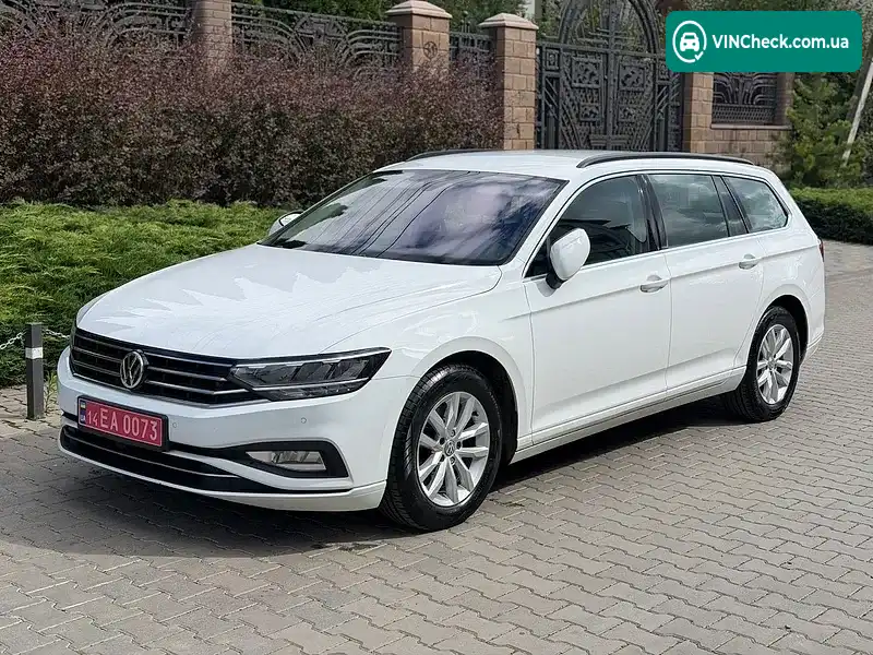 Volkswagen Passat 2019, фото з оголошення 2 з 20, VIN WVWZZZ3CZLE011928