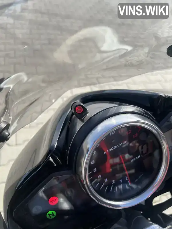 Suzuki GSR 250 2015, фото з оголошення 2 з 3, VIN LC6GJ55D001106419