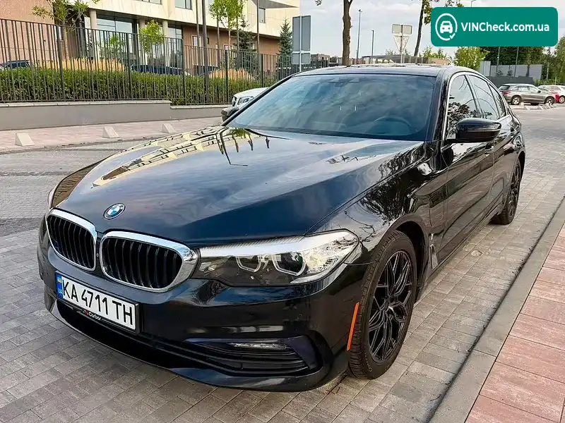BMW 5 Series 2017, фото з оголошення 2 з 20, VIN WBAJA9C56JG623299