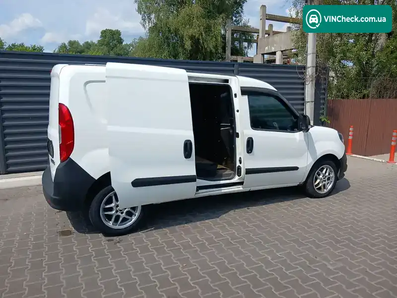Fiat Doblo 2018, фото з оголошення 2 з 20, VIN ZFA26300006J34369