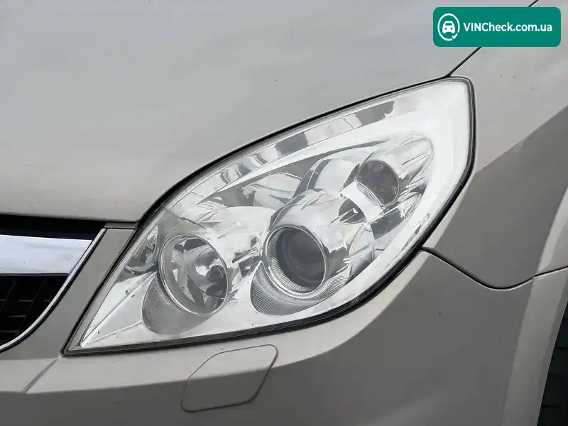 Opel Vectra 2008, фото з оголошення 2 з 20, VIN W0L0ZCF6981066181