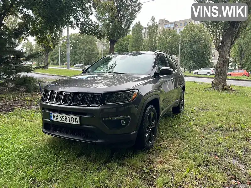 Jeep Compass 2018, фото з оголошення 2 з 13, VIN 3C4NJDBB0JT191593