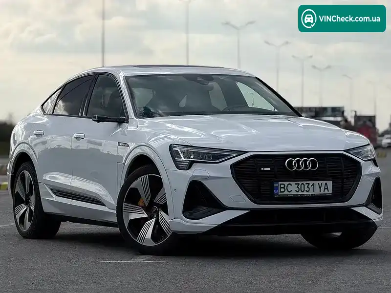 Audi e-tron 2020, фото з оголошення 1 з 20, VIN WAUZZZGE4LB028621