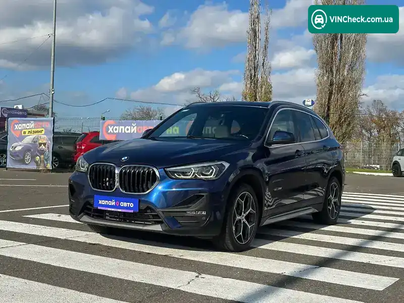 BMW X1 2018, фото з оголошення 1 з 21, VIN WBXHU7C36J5H45156