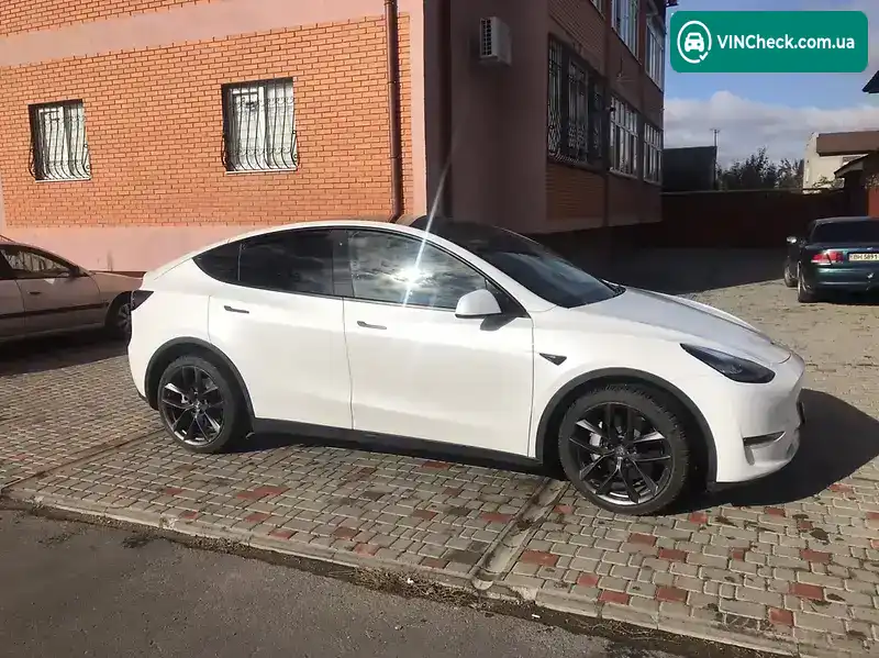 Tesla Model Y 2020, фото з оголошення 1 з 12, VIN 5YJYGDEEXMF071515