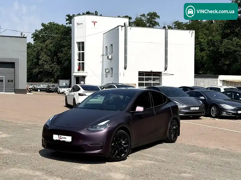 Tesla Model Y 2024, фото з оголошення 1 з 20, VIN 7SAYGDEE6RA284100
