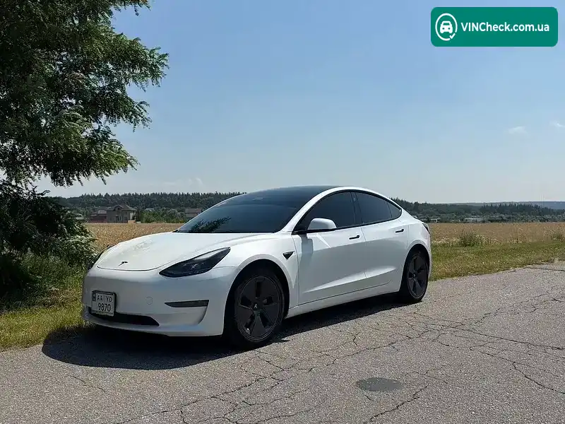 Tesla Model 3 2023, фото з оголошення 2 з 20, VIN 5YJ3E1EA0PF621448